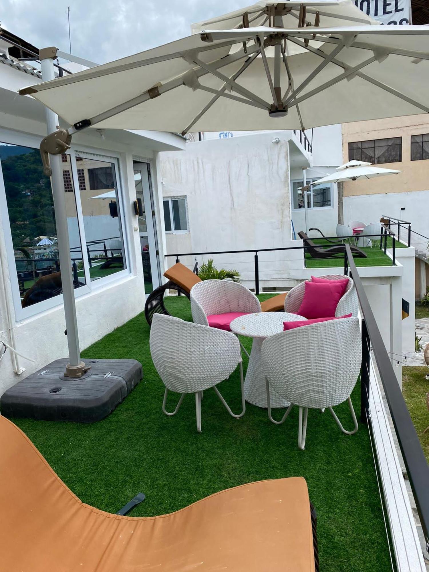סן פדרו לה לגונה Luxury Atitlan Suites מראה חיצוני תמונה